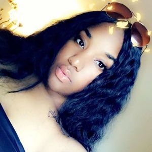 Meet your Posher, Shae